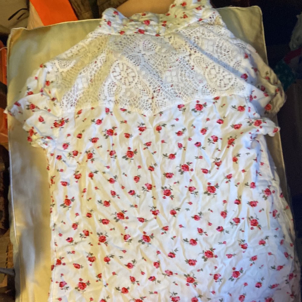 Blouse - Picture 2 of 2